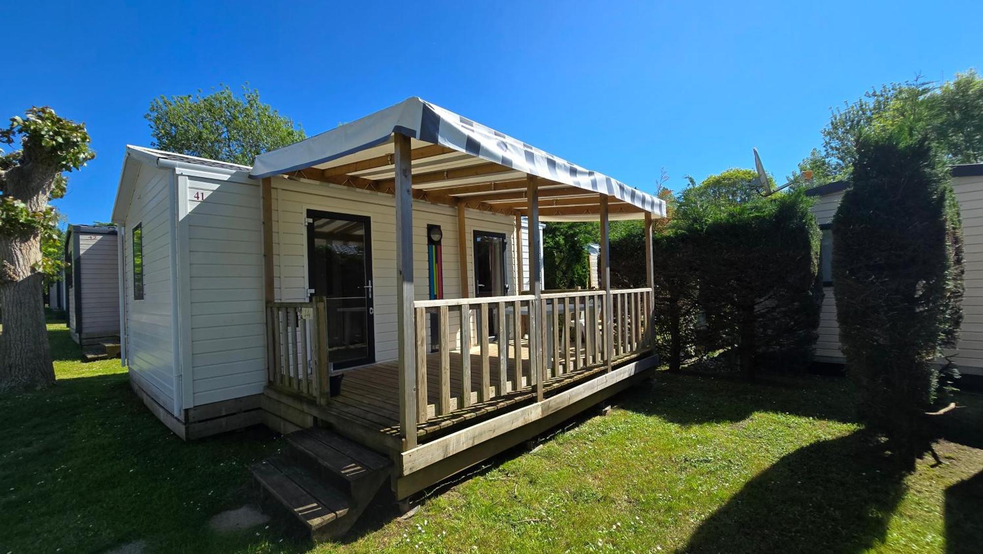 Camping Les Mancellieres Avrille  Экстерьер фото